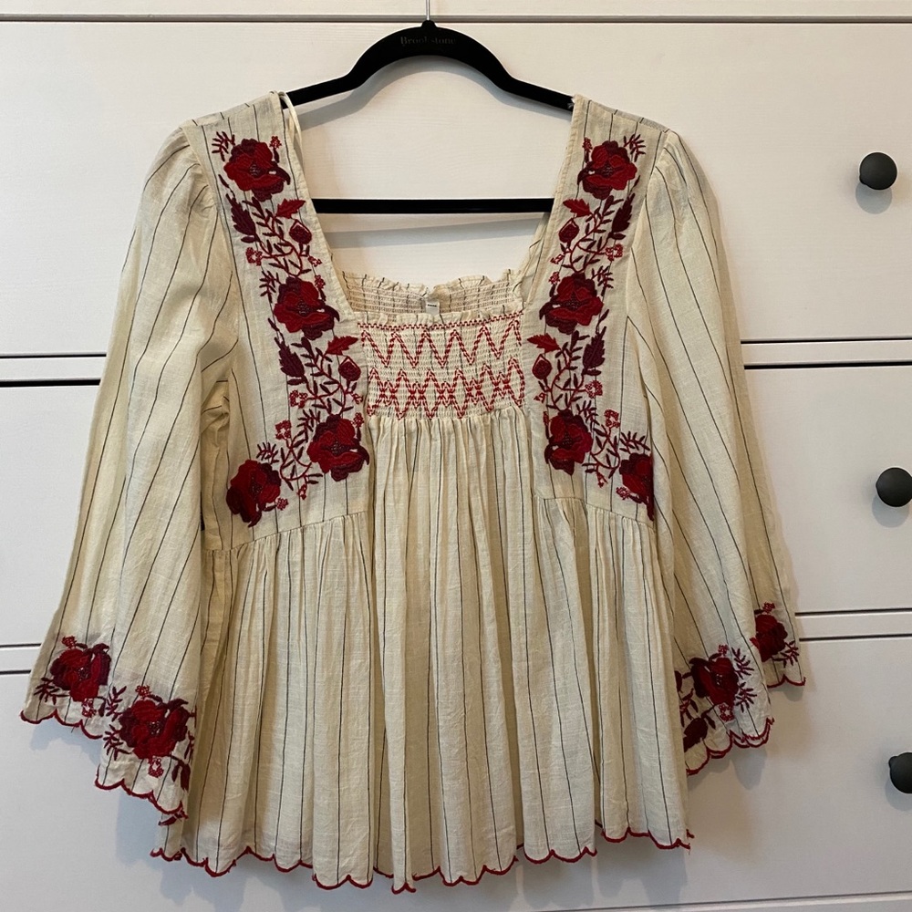 Zara Cream blouse with maroon floral stitching